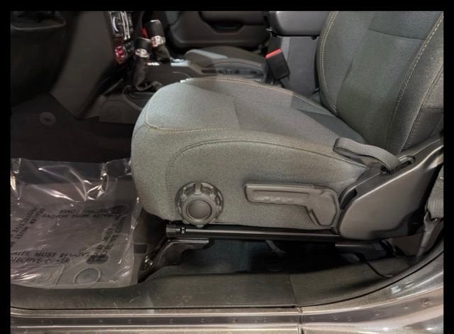 2025 Jeep Wrangler 4xe Willys