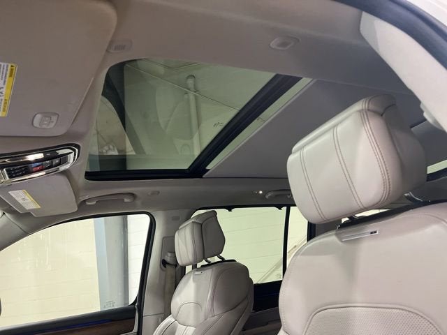 2022 Jeep Grand Wagoneer Series I