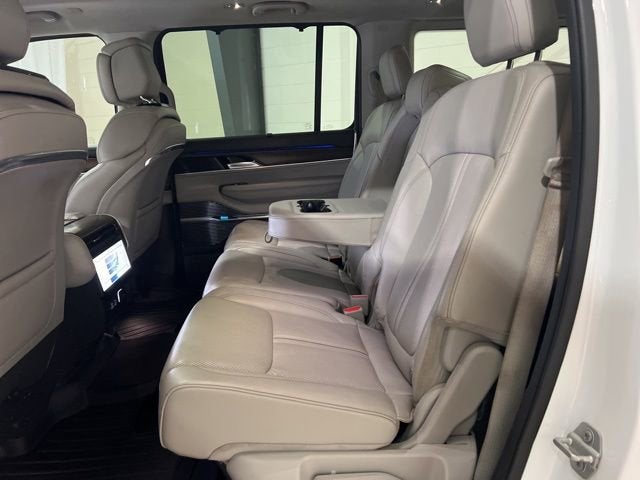 2022 Jeep Grand Wagoneer Series I