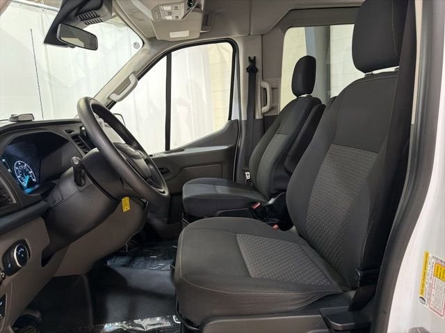 2023 Ford Transit Passenger Wagon XL