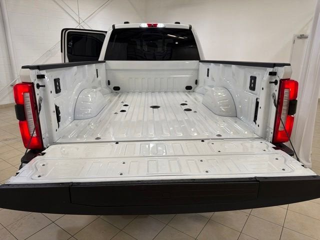 2024 Ford Super Duty F-450 DRW XL