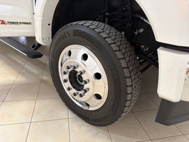 2024 Ford Super Duty F-450 DRW XL