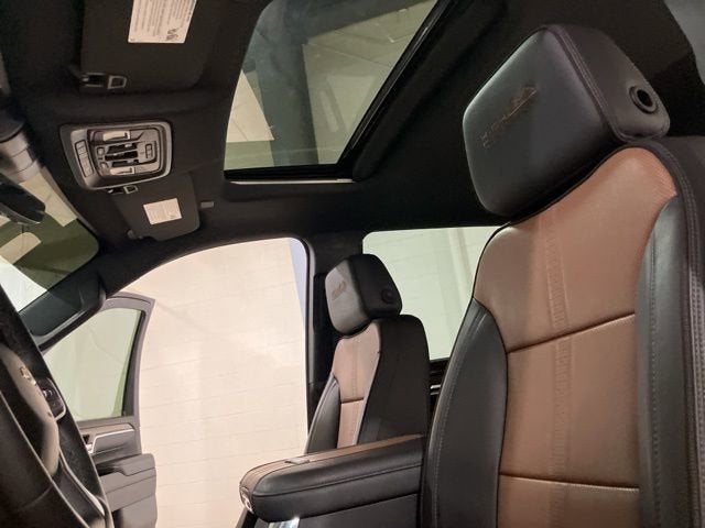 2024 Chevrolet Silverado 3500 HD High Country