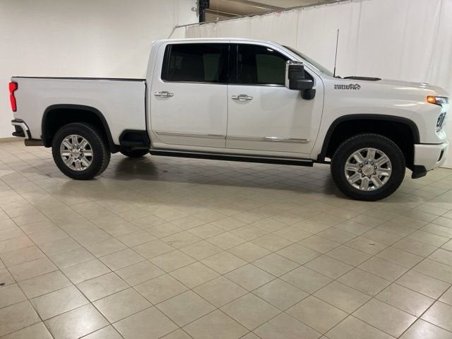 2024 Chevrolet Silverado 3500 HD High Country