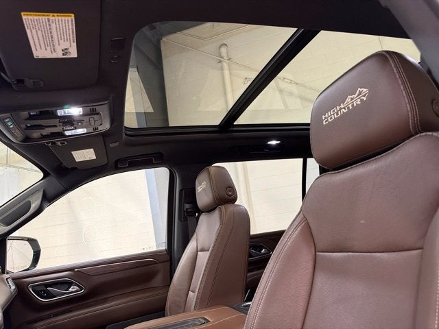 2021 Chevrolet Suburban High Country