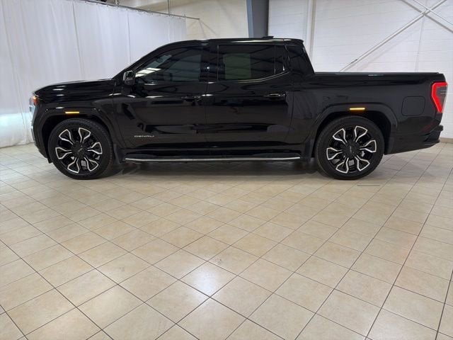 Used 2025 GMC Sierra EV Denali with VIN 1GT40LEL0SU403199 for sale in Cottonwood, AZ
