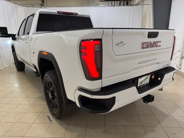 2025 GMC Sierra 2500 HD AT4