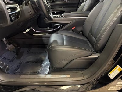 2024 Cadillac LYRIQ Luxury 1