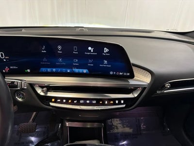 2024 Cadillac LYRIQ Luxury 1
