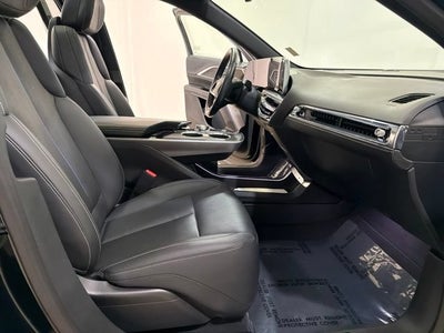 2024 Cadillac LYRIQ Luxury 1