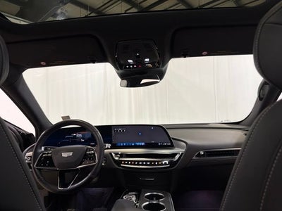 2024 Cadillac LYRIQ Luxury 1