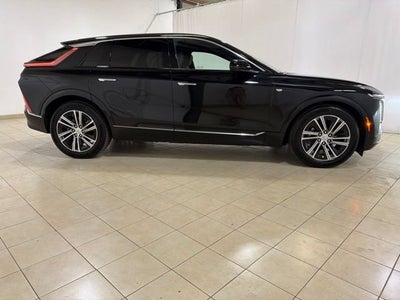 2024 Cadillac LYRIQ Luxury 1