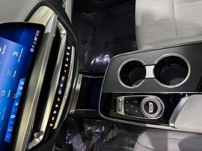 2024 Cadillac LYRIQ Luxury 1