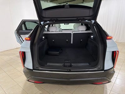 2024 Cadillac LYRIQ Luxury 1