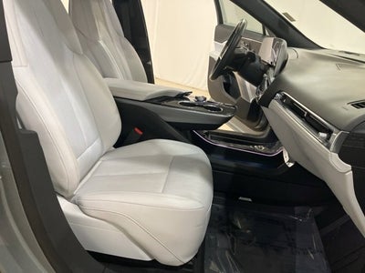 2024 Cadillac LYRIQ Sport 2