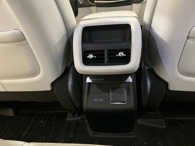 2024 Cadillac LYRIQ Sport 2