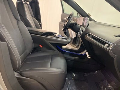 2024 Cadillac LYRIQ Sport 2