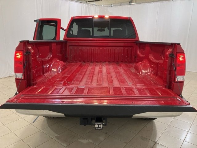 2011 Nissan Titan SV