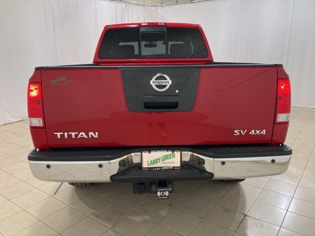 2011 Nissan Titan SV