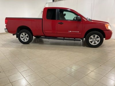 2011 Nissan Titan SV