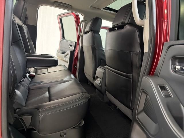 2024 Nissan Frontier SL