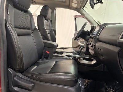 2024 Nissan Frontier SL