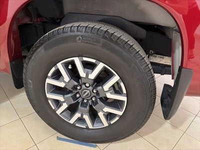 2024 Nissan Frontier SL