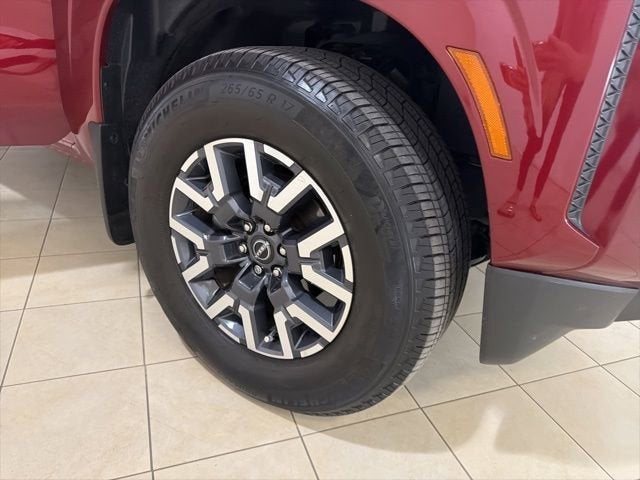 2024 Nissan Frontier SL