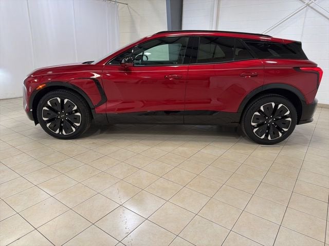 Used 2024 Chevrolet Blazer EV RS with VIN 3GNKDCRJ2RS232087 for sale in Cottonwood, AZ