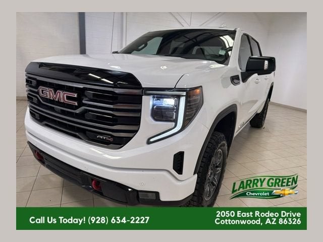 2025 GMC Sierra 1500 AT4