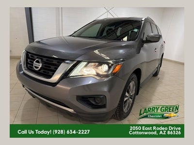2019 Nissan Pathfinder S