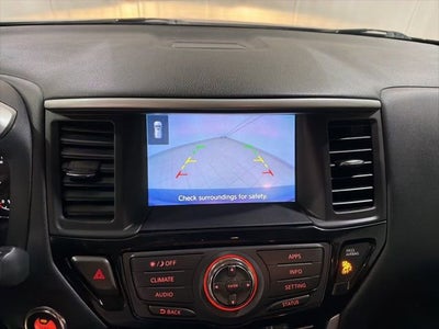 2019 Nissan Pathfinder S