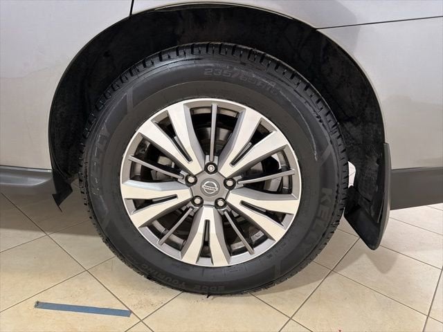 2019 Nissan Pathfinder S