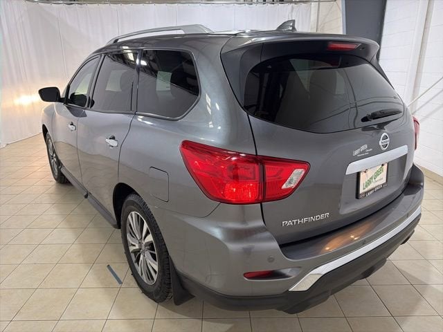 2019 Nissan Pathfinder S