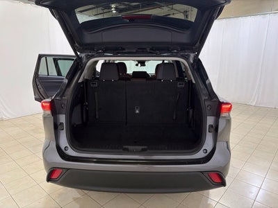 2025 Toyota Highlander LE