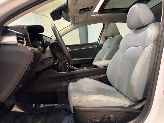 2023 Kia K5 EX