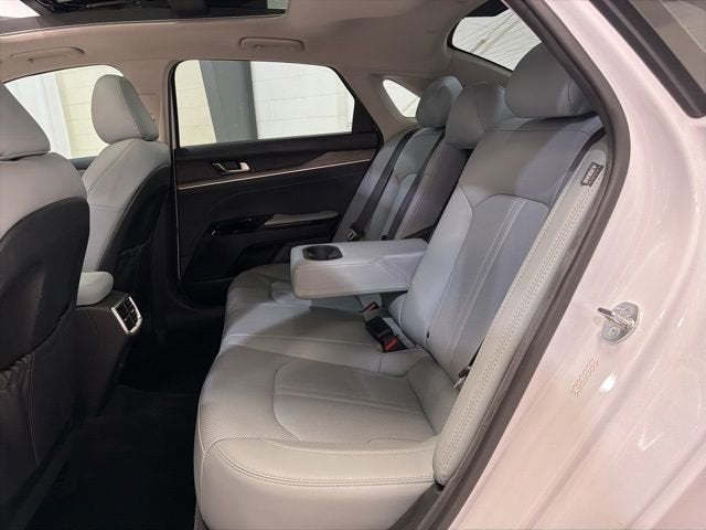 2023 Kia K5 EX