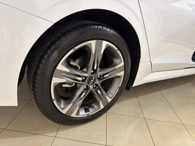 2023 Kia K5 EX