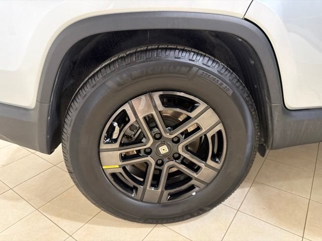 2023 RIVIAN R1T Adventure
