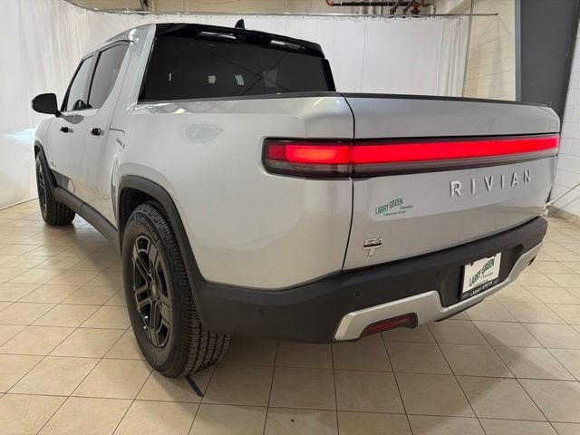 2023 RIVIAN R1T Adventure