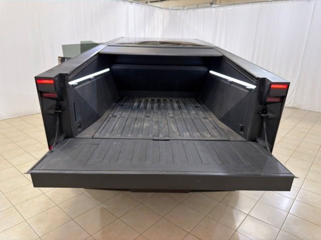 2024 Tesla Cybertruck Base