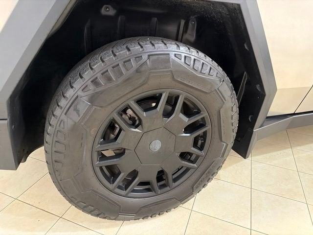 2024 Tesla Cybertruck Base