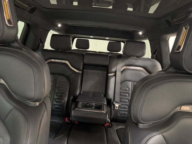 2023 RIVIAN R1S Adventure