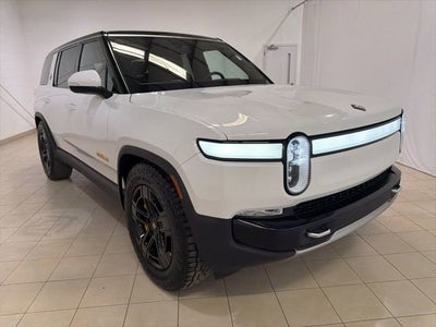 2023 RIVIAN R1S Adventure