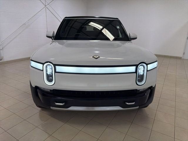 2023 RIVIAN R1S Adventure