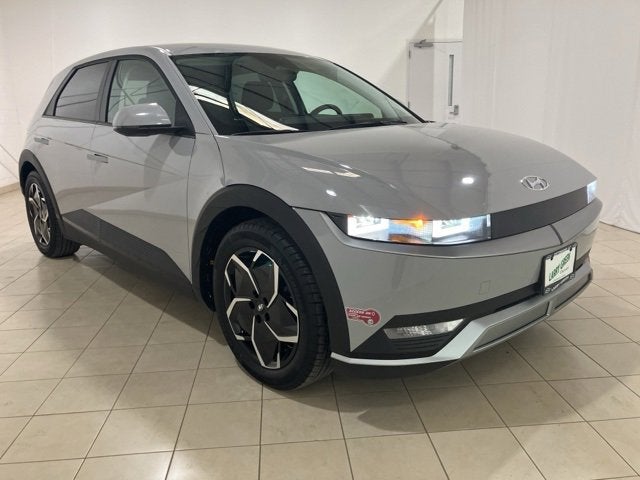 2024 Hyundai IONIQ 5 SE Standard Range