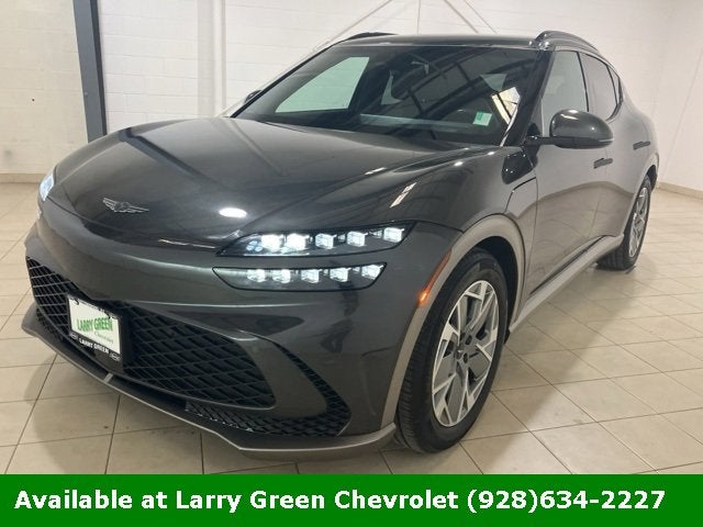 2024 Genesis GV60 Standard