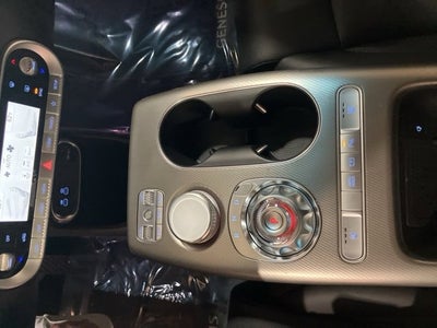 2024 Genesis GV60 Standard