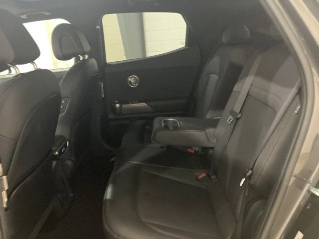 2024 Genesis GV60 Standard