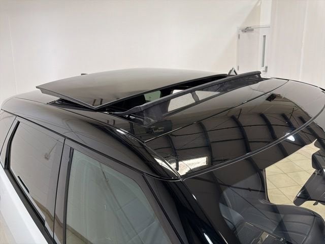 2021 Land Rover Range Rover Evoque R-Dynamic HSE